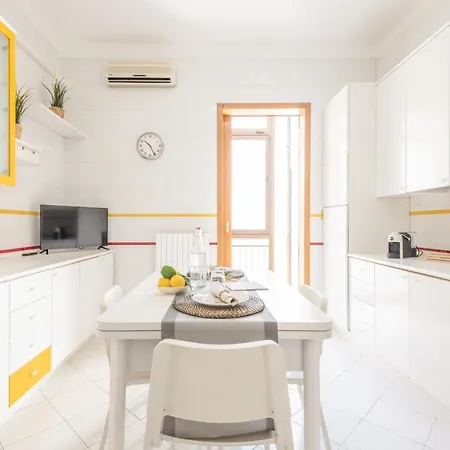 Dimora Elpidia 公寓